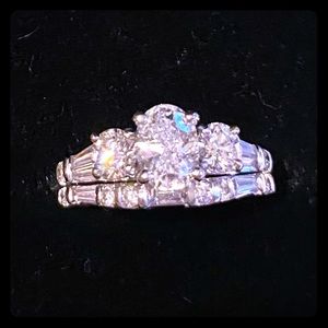GORGEOUS Engagement + Wedding Ring (1.87 tcw) Priced to SELL!